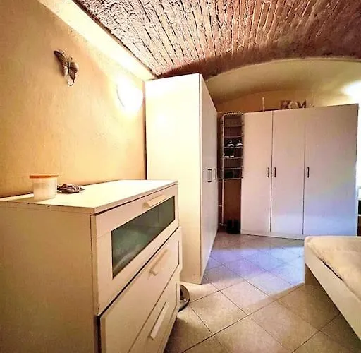 Lägenhet Taverna Il Grottino Bologna